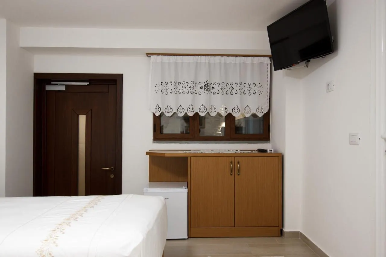 Guest house Guesthouse Cani Gjirokaster Albania